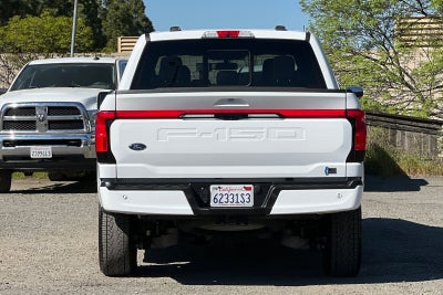 2023 Ford F-150 Lightning Lariat