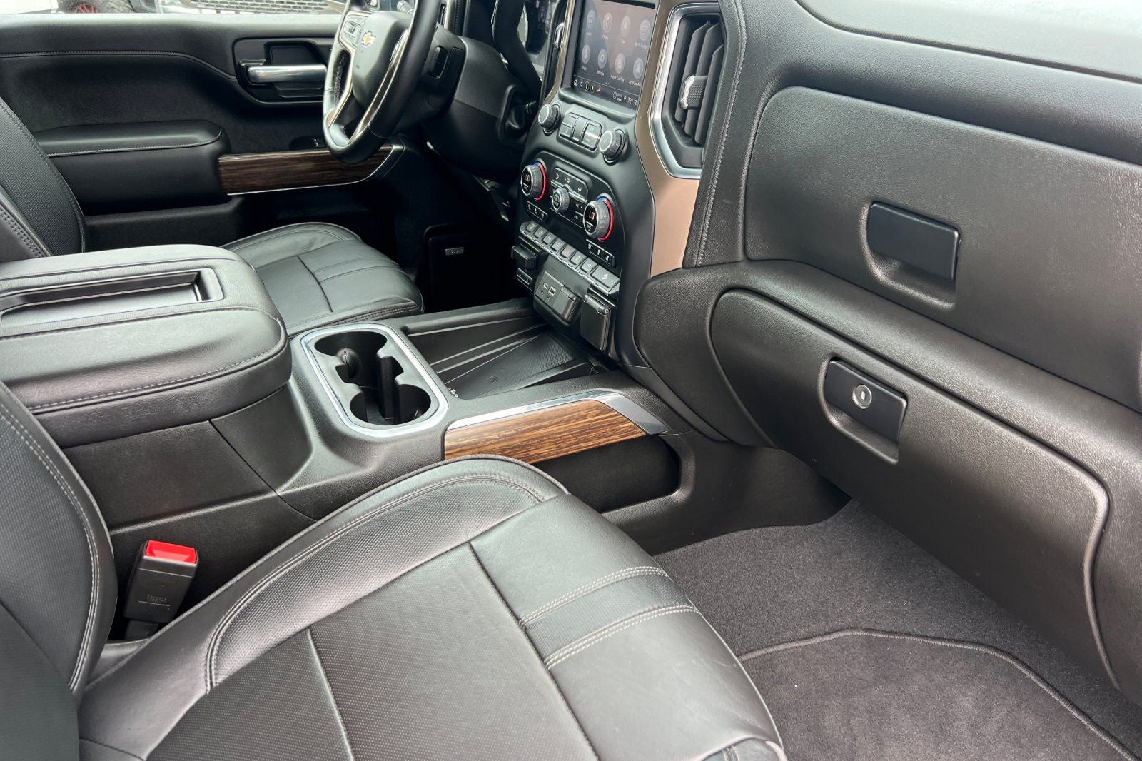 2022 Chevrolet Silverado 3500HD High Country