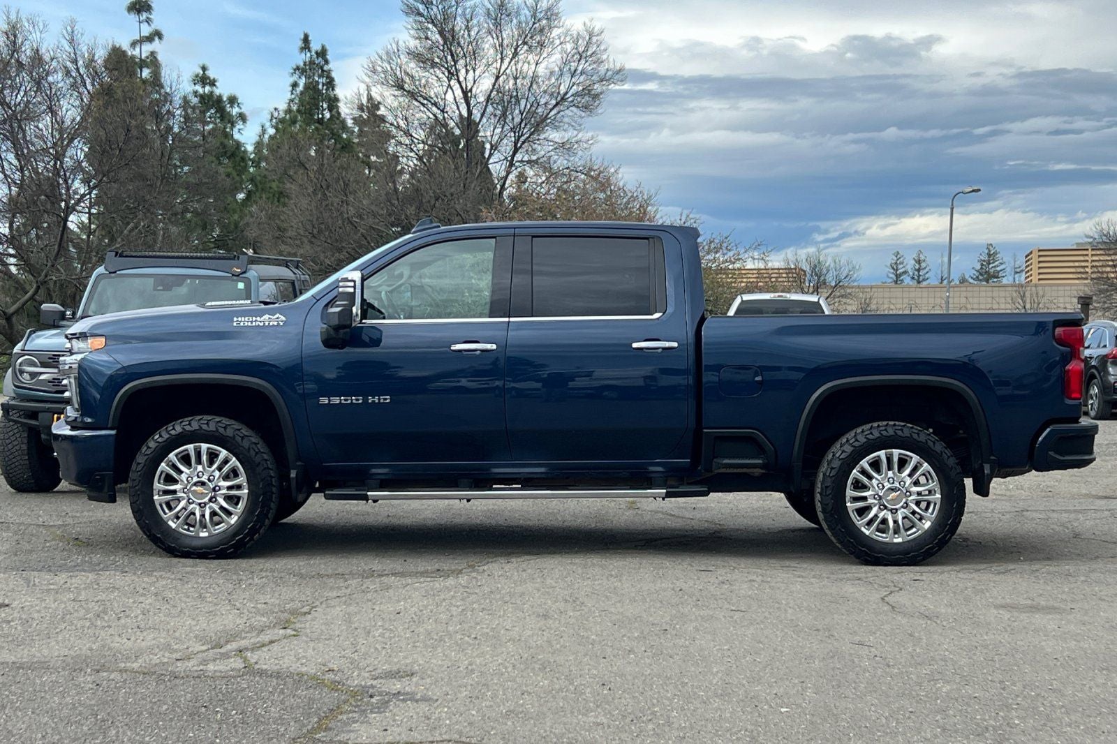 2022 Chevrolet Silverado 3500HD High Country