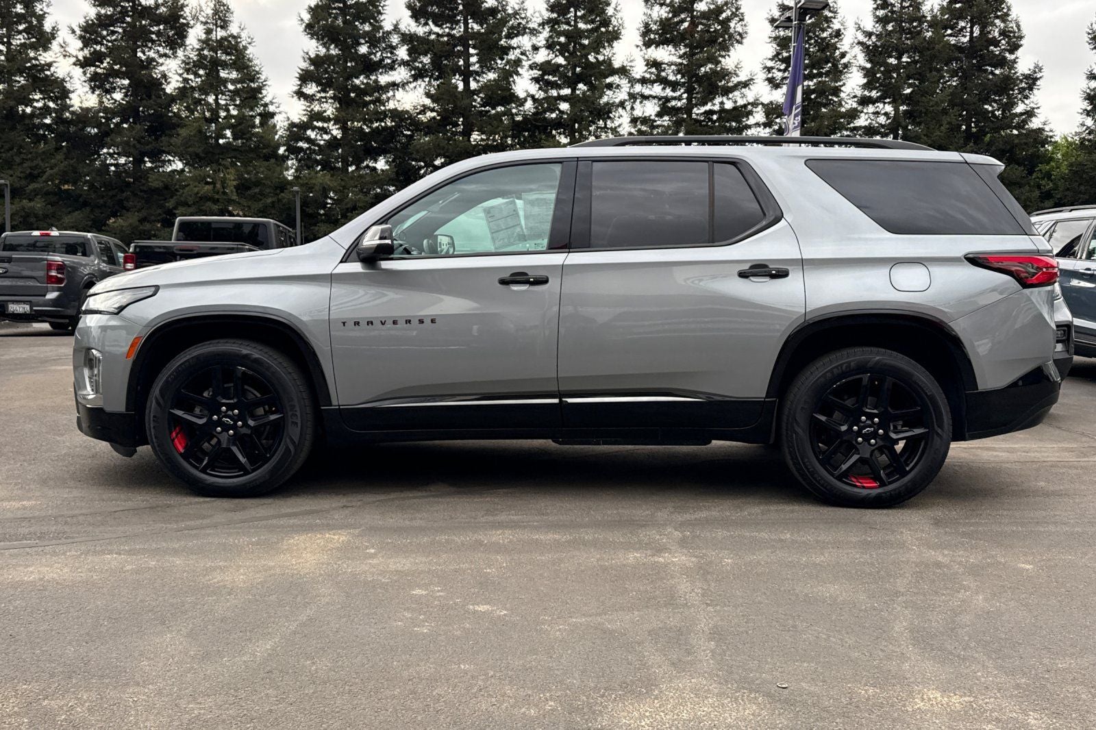 2023 Chevrolet Traverse Premier