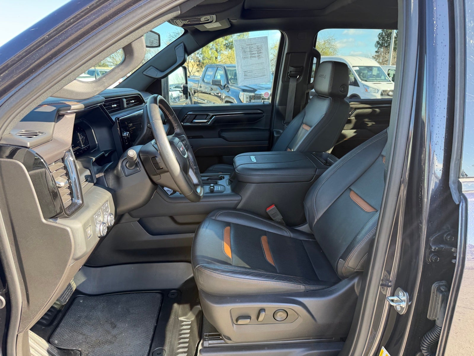 2024 GMC Sierra 2500HD AT4