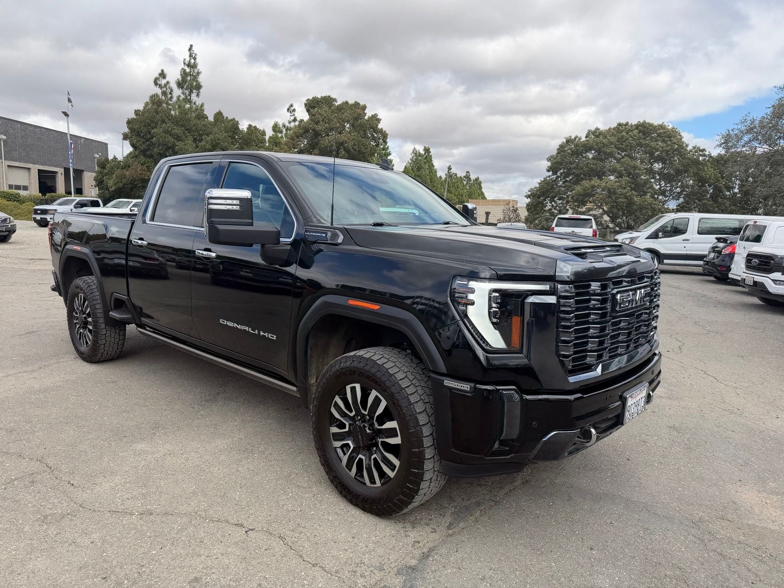 2024 GMC Sierra 2500HD Denali Ultimate