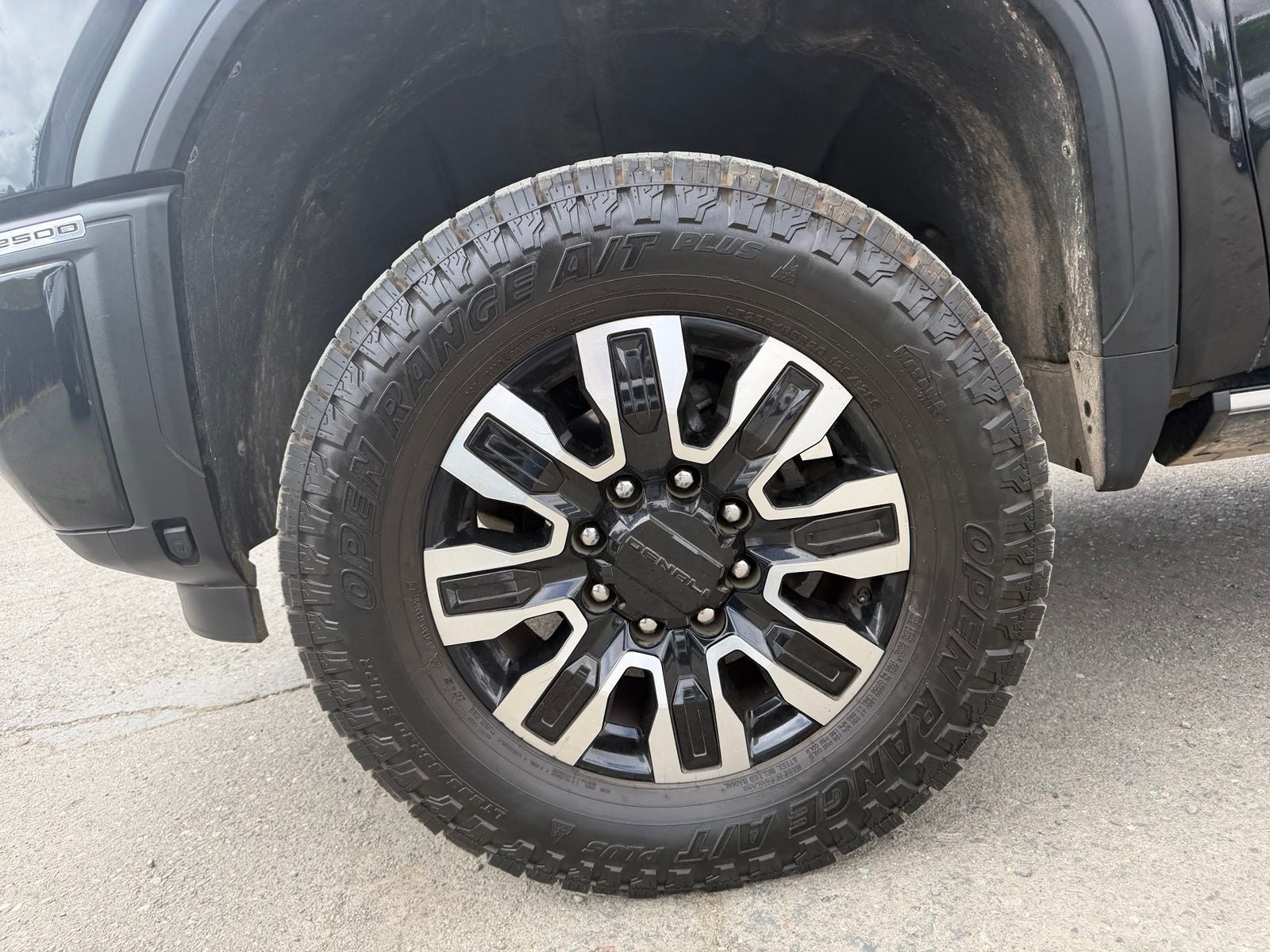 2024 GMC Sierra 2500HD Denali Ultimate
