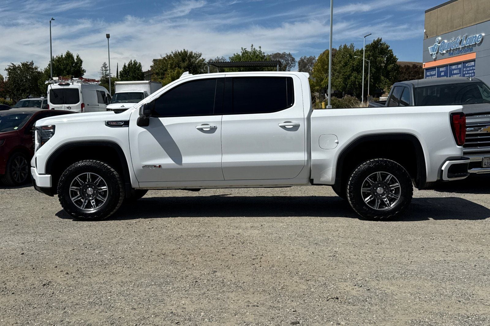 2025 GMC Sierra 1500 AT4
