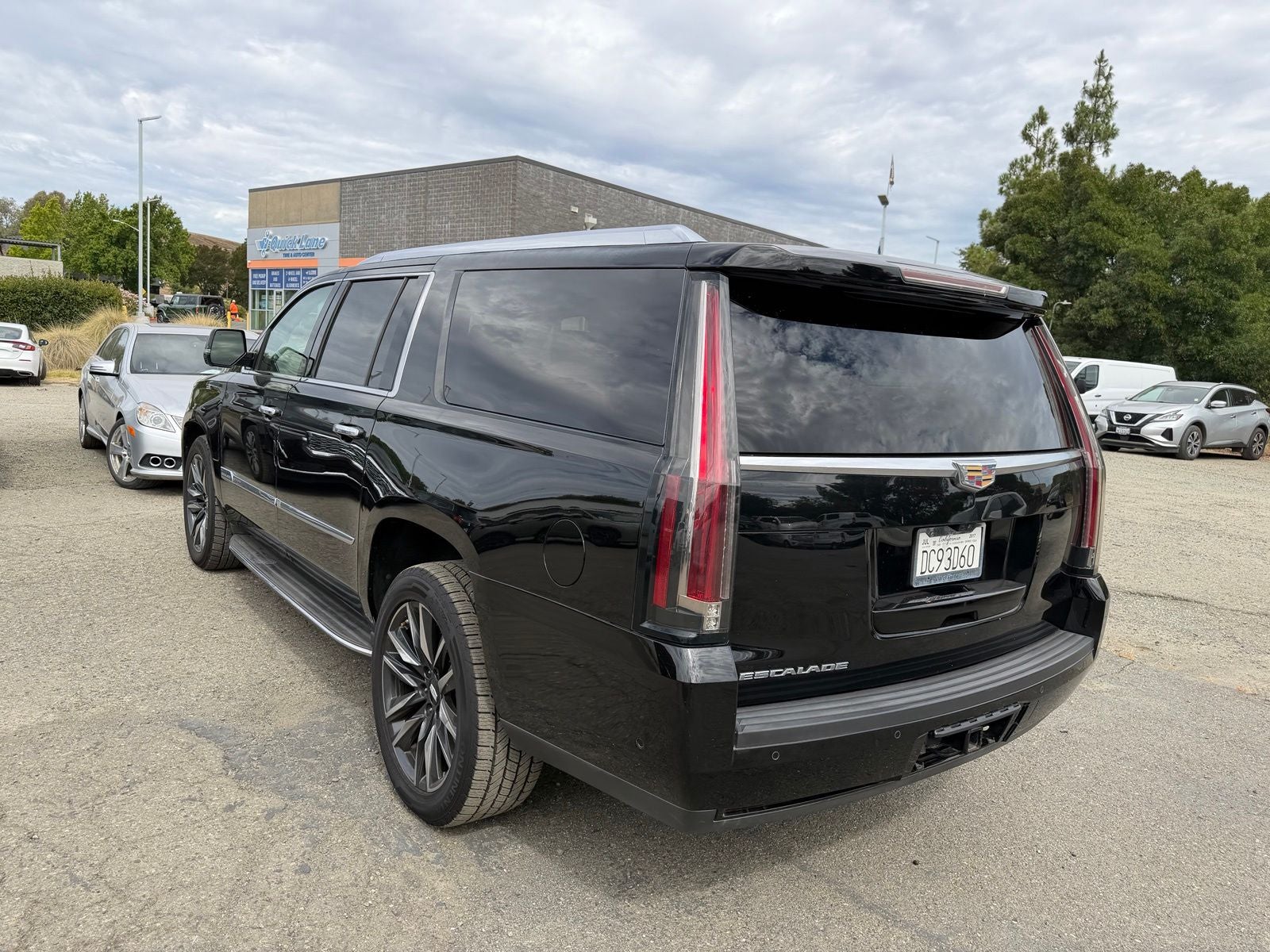 2017 Cadillac Escalade ESV Luxury