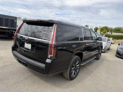 2017 Cadillac Escalade ESV Luxury