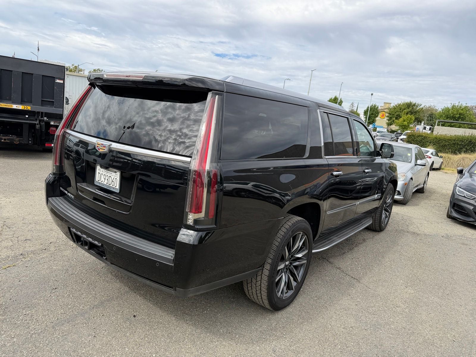 2017 Cadillac Escalade ESV Luxury