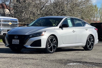 2024 Nissan Altima 2.5 SR