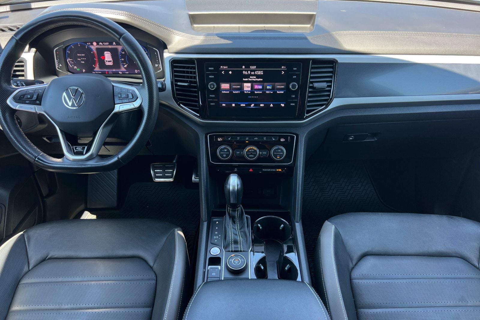 2021 Volkswagen Atlas Cross Sport 3.6L V6 SEL Premium R-Line