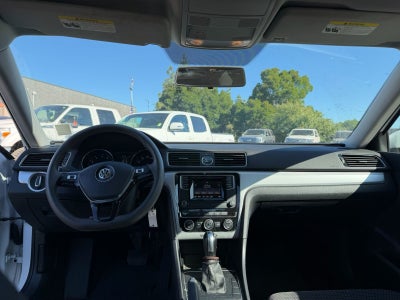 2016 Volkswagen Passat 1.8T S