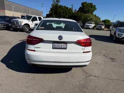 2016 Volkswagen Passat 1.8T S