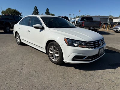 2016 Volkswagen Passat 1.8T S