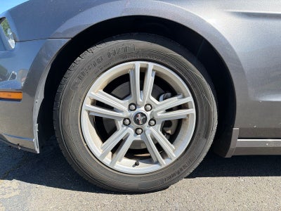 2013 Ford Mustang V6