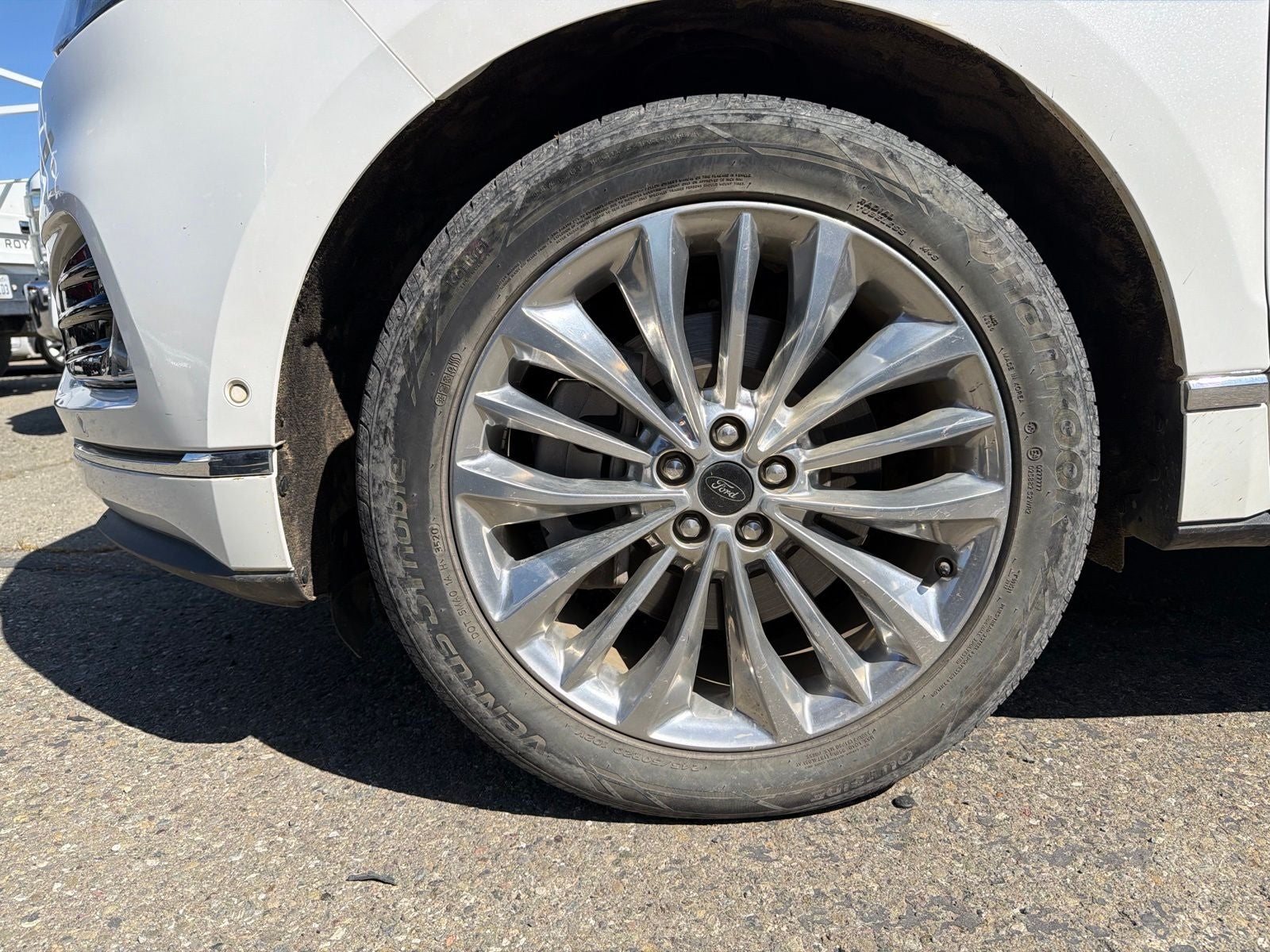 2021 Ford Edge Titanium