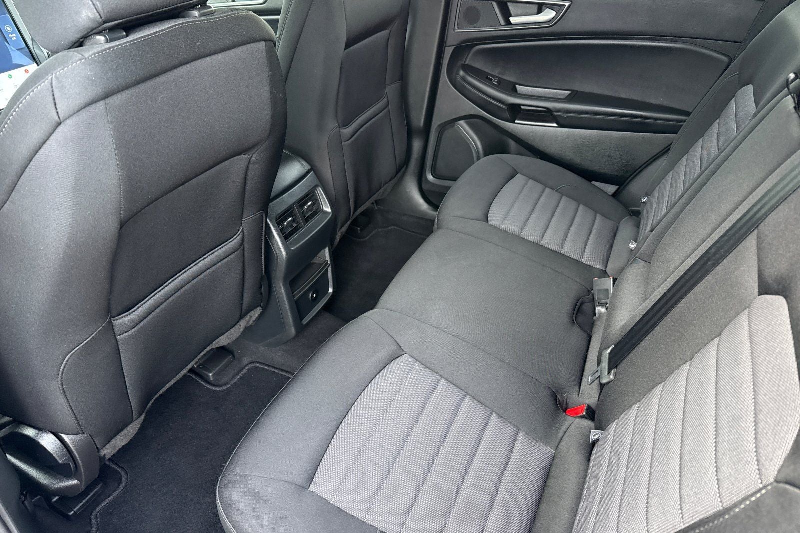 2023 Ford Edge SE