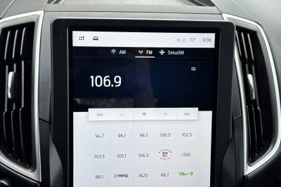 2023 Ford Edge SE