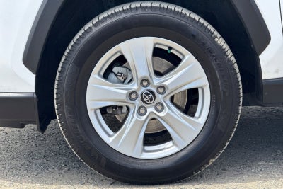 2020 Toyota RAV4 Hybrid XLE