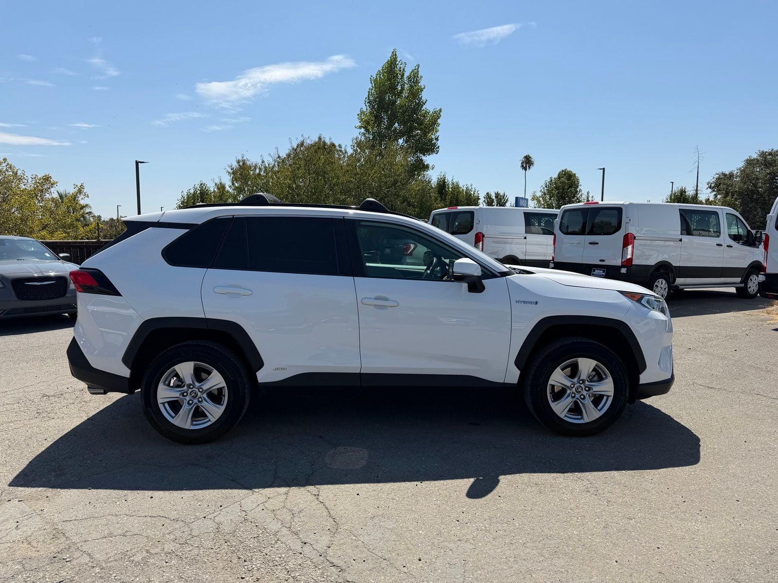 2020 Toyota RAV4 Hybrid XLE