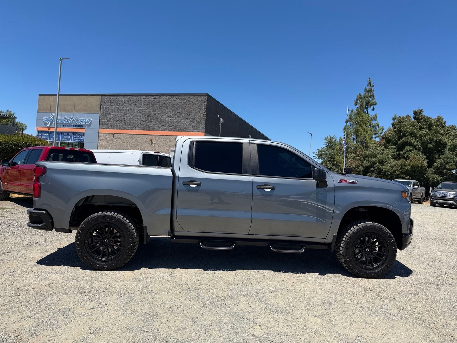 2020 Chevrolet Silverado 1500 Custom Trail Boss