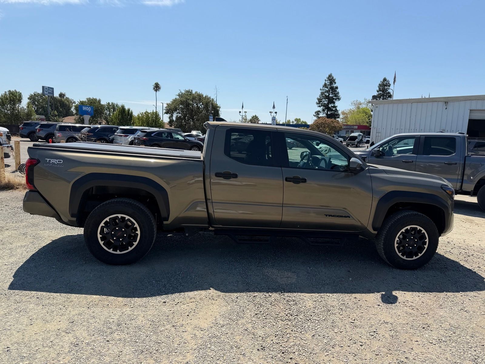 2025 Toyota Tacoma TRD Off-Road