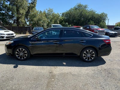 2018 Toyota Avalon XLE Plus