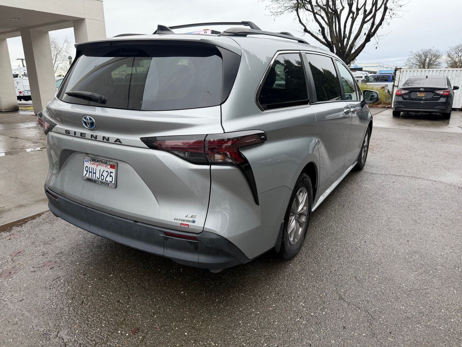 2023 Toyota Sienna LE 8 Passenger