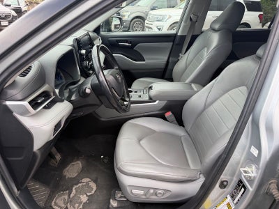 2020 Toyota Highlander Hybrid XLE