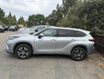 2020 Toyota Highlander Hybrid XLE