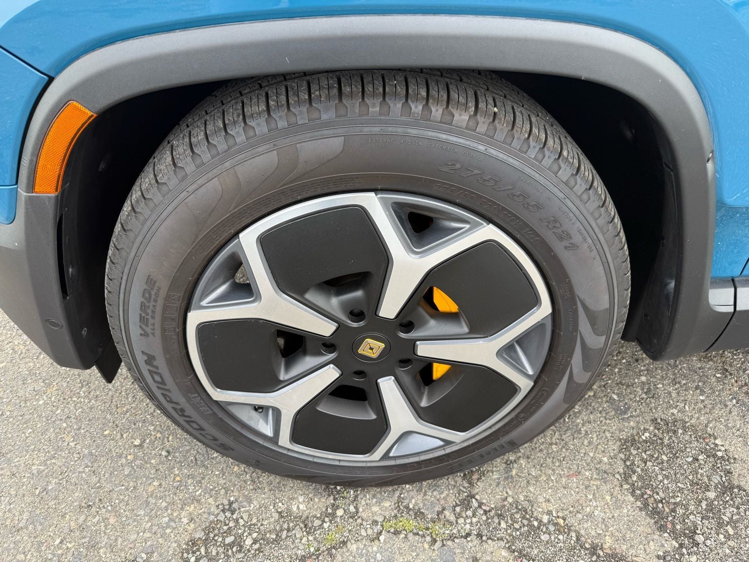 2023 Rivian R1T Adventure