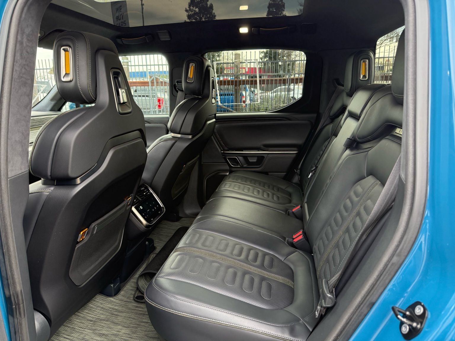 2023 Rivian R1T Adventure