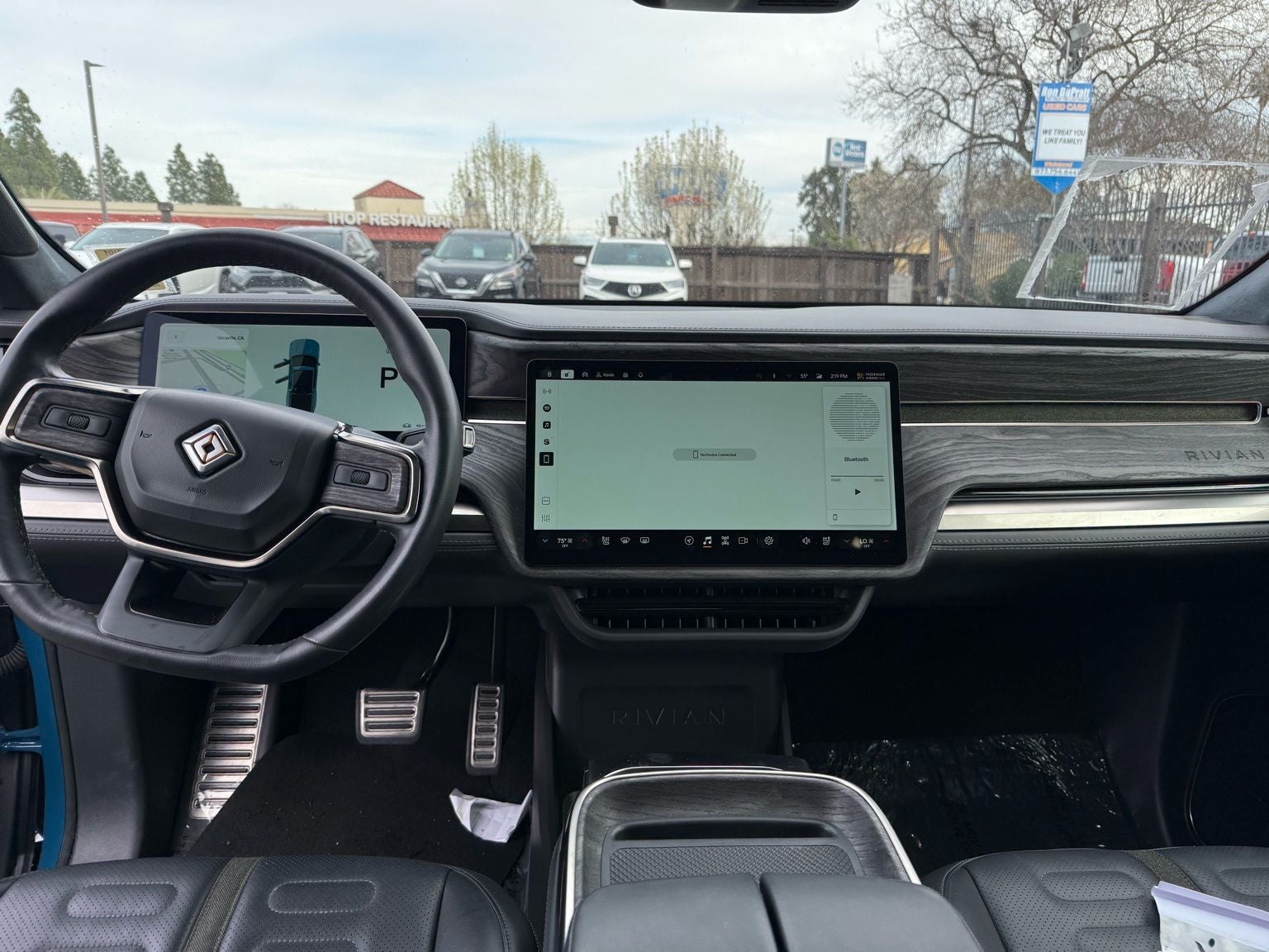 2023 Rivian R1T Adventure