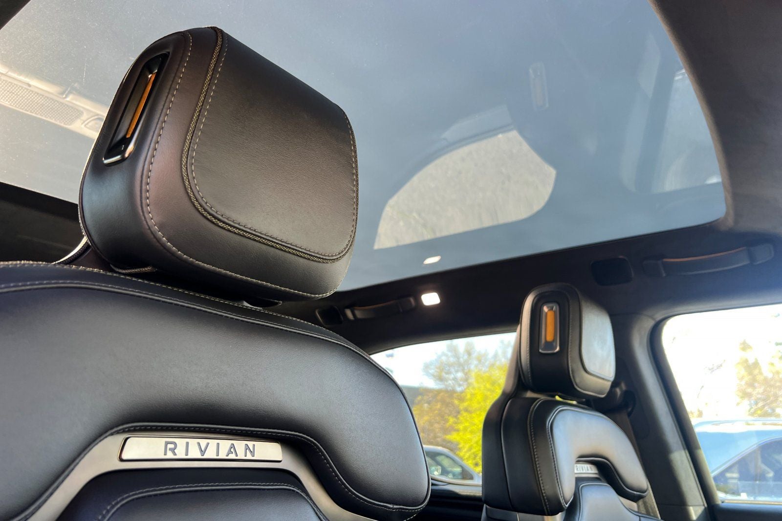 2023 Rivian R1T Adventure