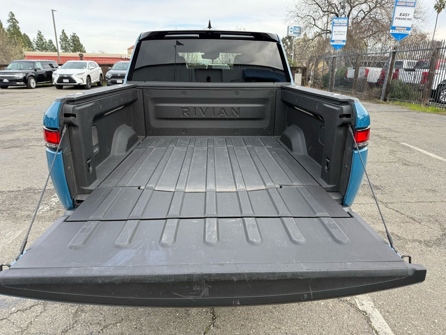 2023 Rivian R1T Adventure