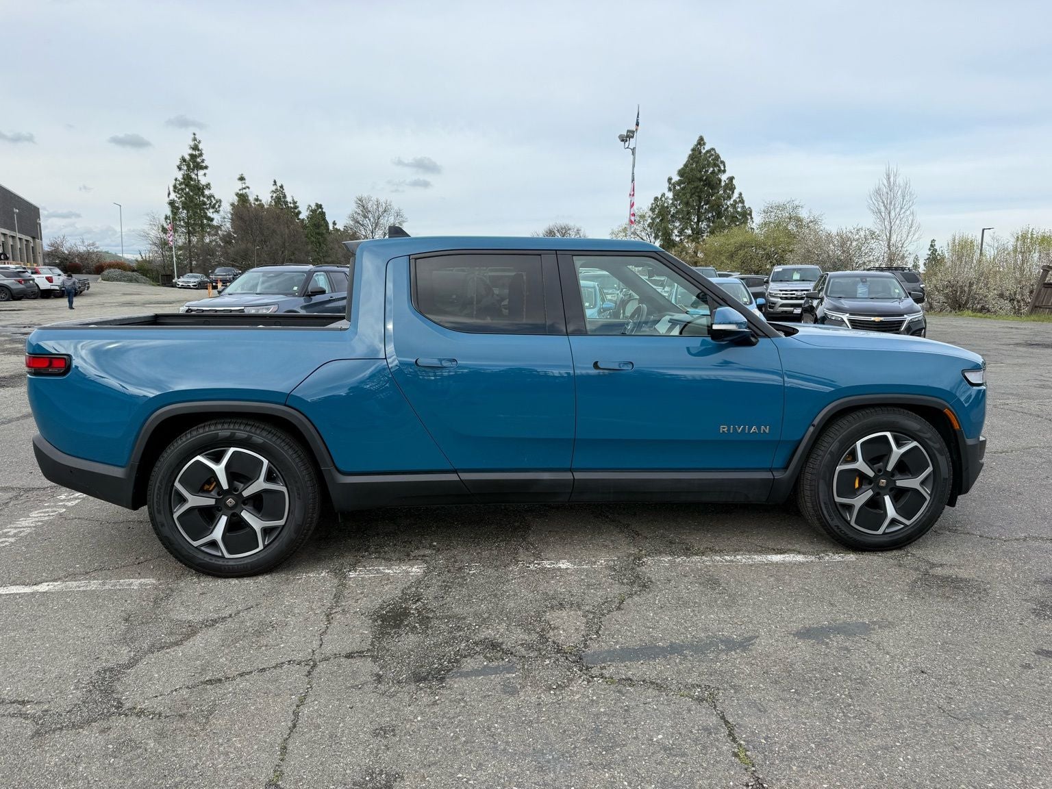 2023 Rivian R1T Adventure