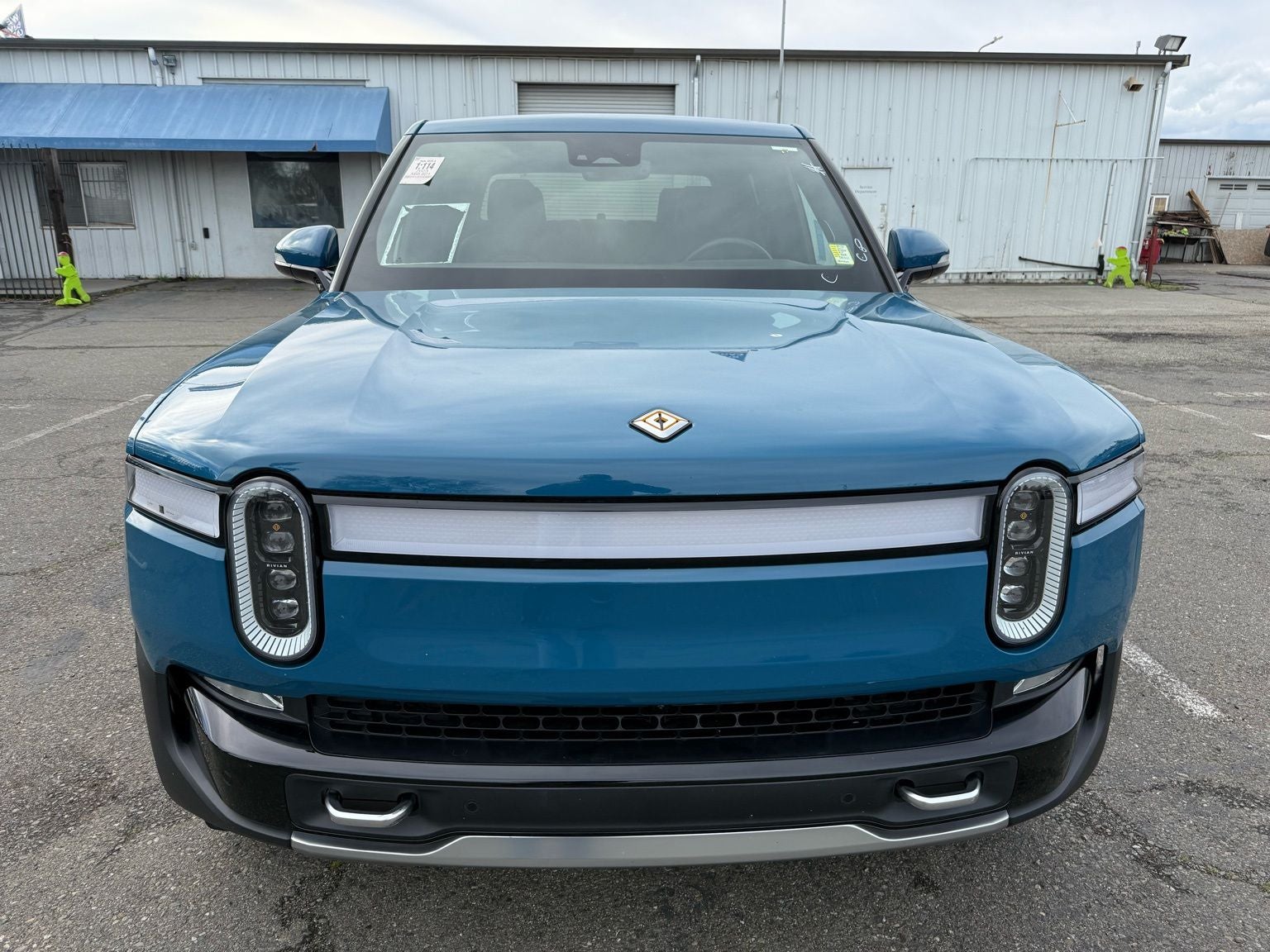 2023 Rivian R1T Adventure