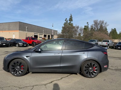 2023 Tesla Model Y Performance