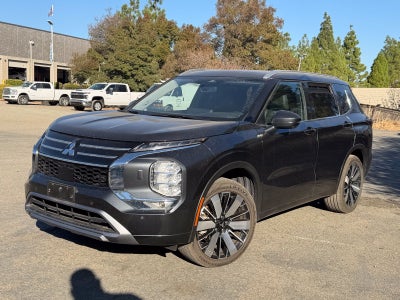 2025 Mitsubishi Outlander SEL