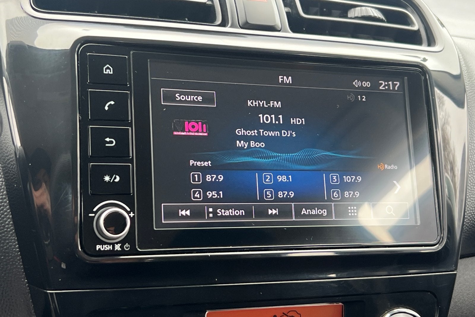 2022 Mitsubishi Mirage ES