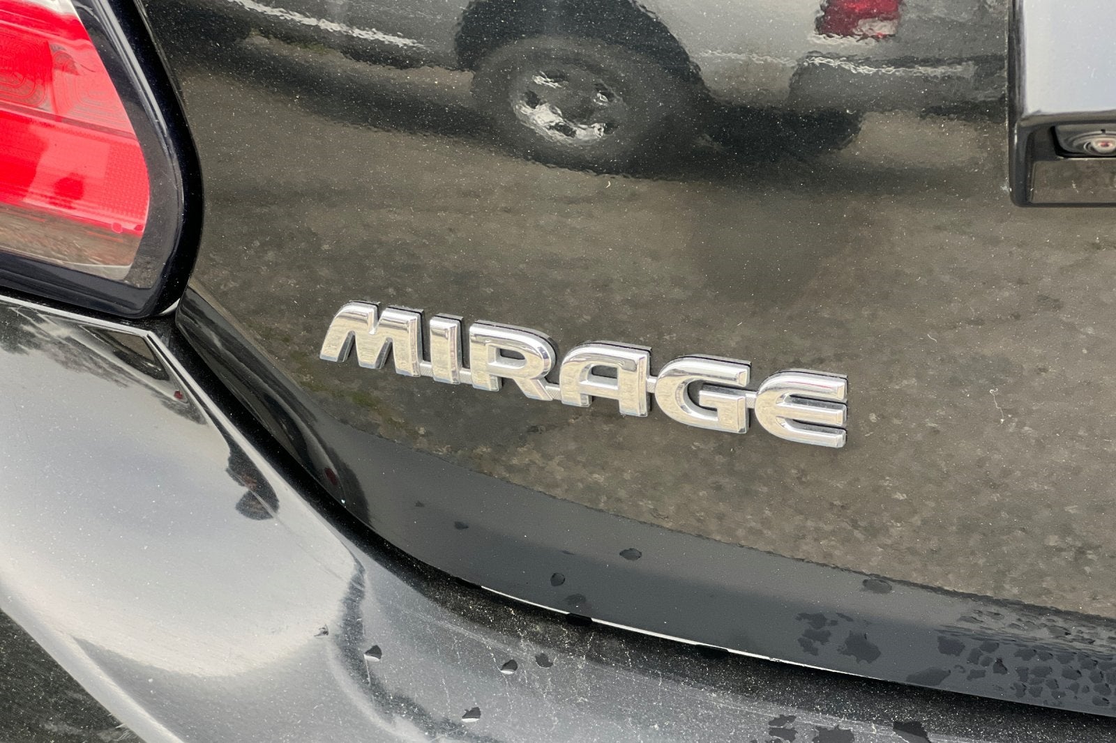 2022 Mitsubishi Mirage ES