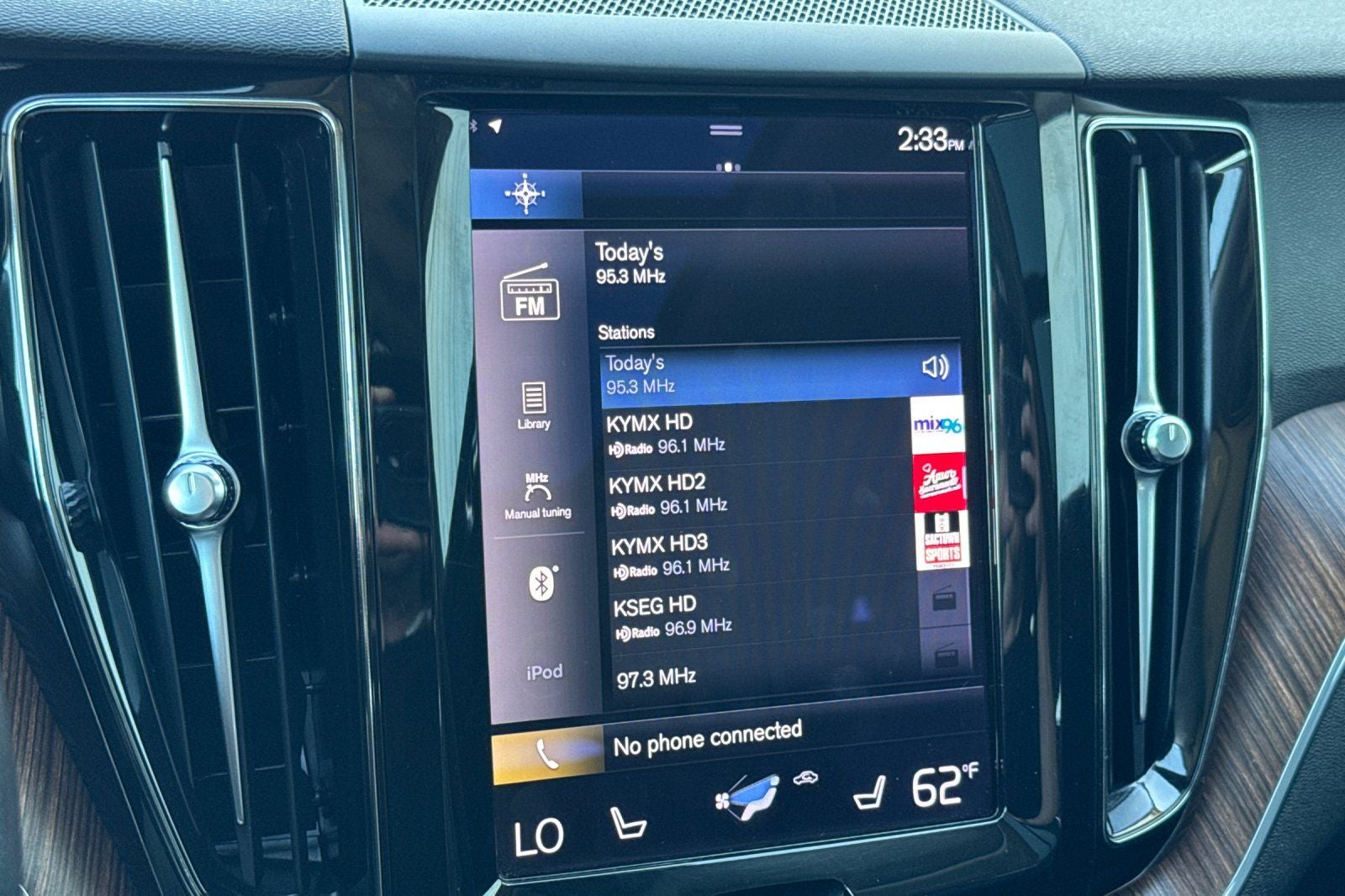 2021 Volvo XC60 T6 Momentum