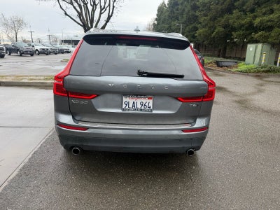 2021 Volvo XC60 T6 Momentum