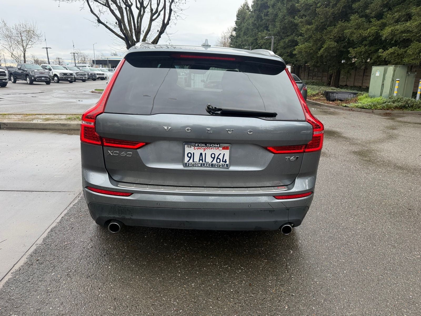 2021 Volvo XC60 T6 Momentum