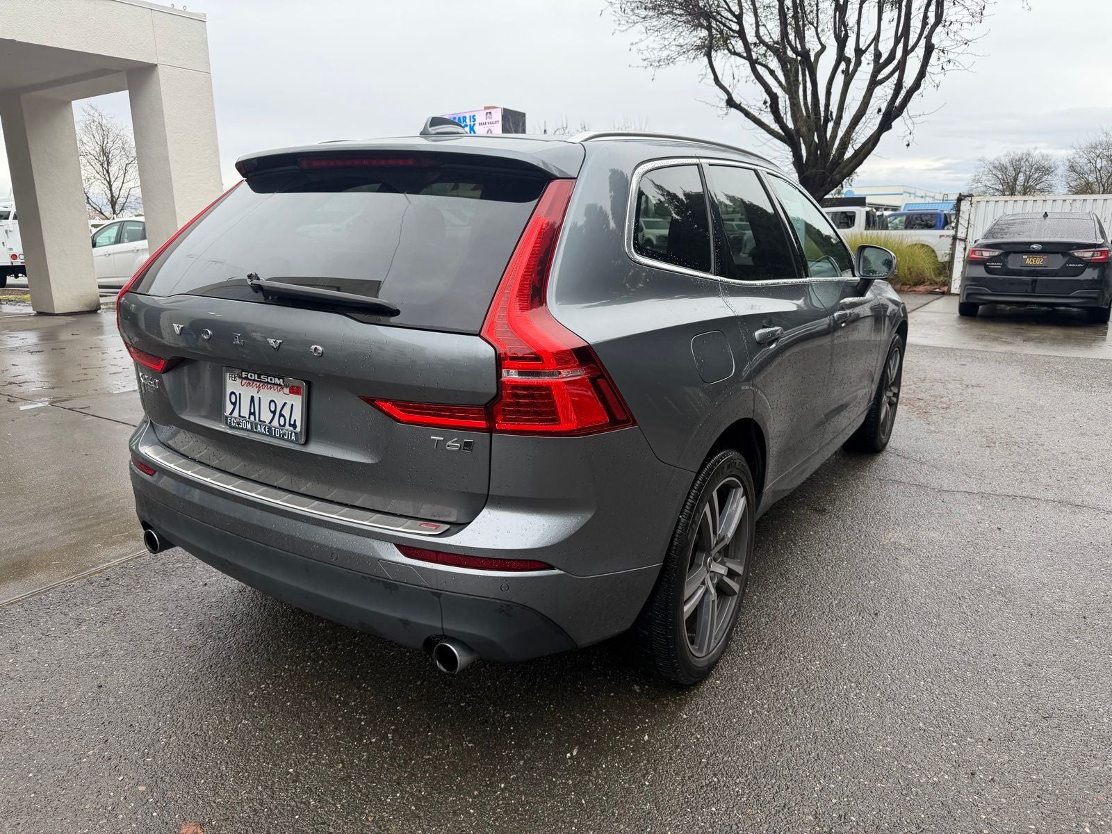 2021 Volvo XC60 T6 Momentum