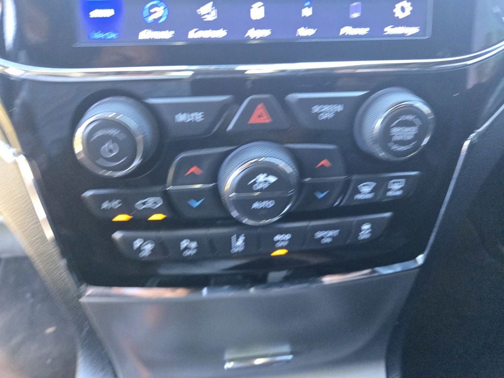 2020 Jeep Grand Cherokee Overland