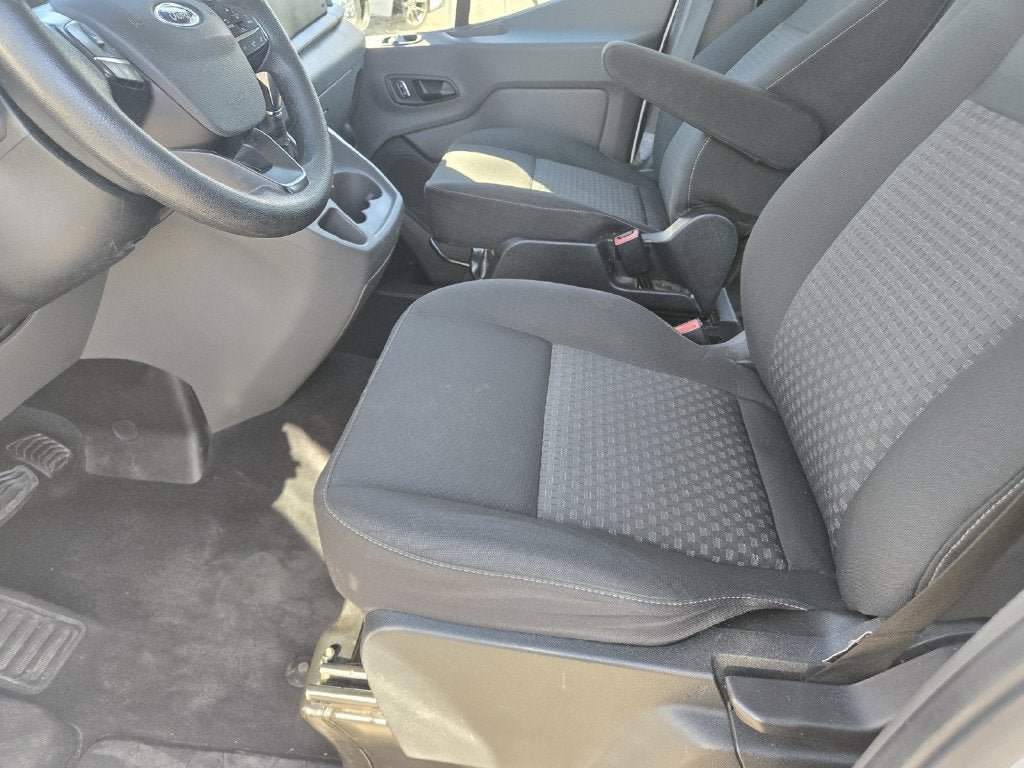 2022 Ford Transit-350 XLT