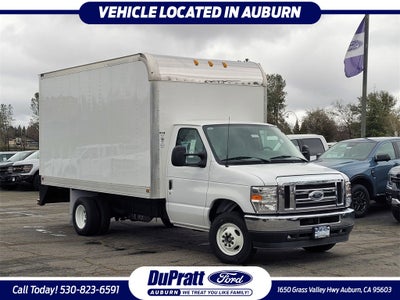 2024 Ford E-450SD Base DRW