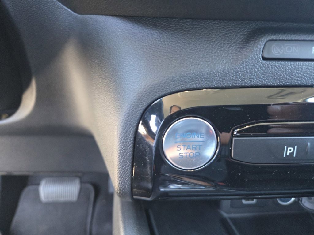 2025 Ford Escape Plug-In Hybrid Base