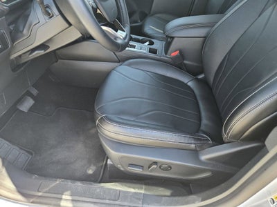 2025 Ford Escape Plug-In Hybrid Base