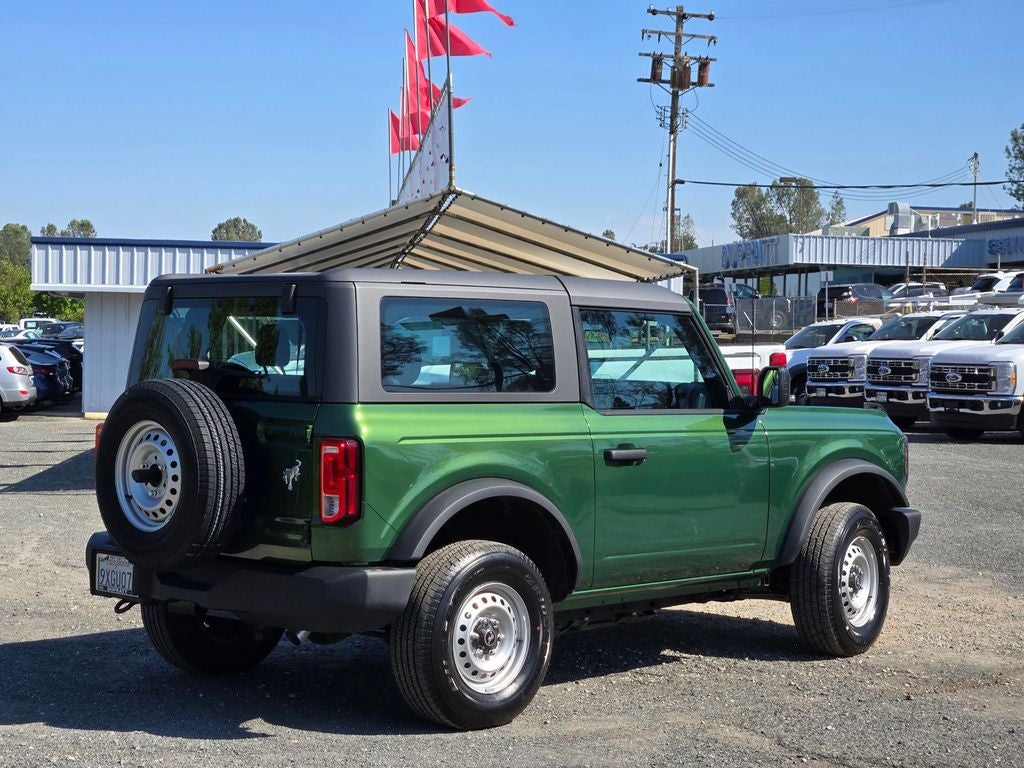 2025 Ford Bronco Base