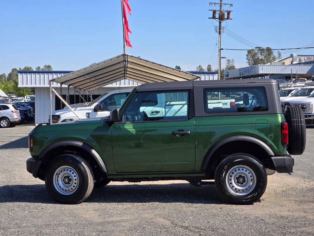 2025 Ford Bronco Base